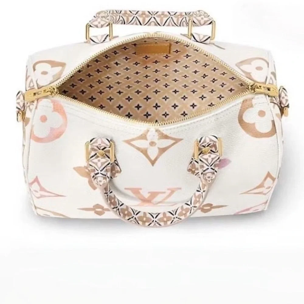 Brand New, Rare, Authentic Louis Vuitton By The Pool Speedy 25 Bandouliere - Picture 7 of 7